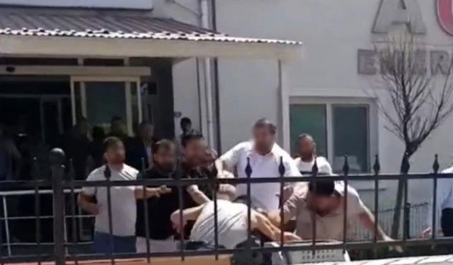 Van'daki kavgada ağır yaralanan genç hayatını kaybetti