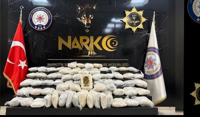 Van'da büyük operasyon! 3 kişi tuutuklandı