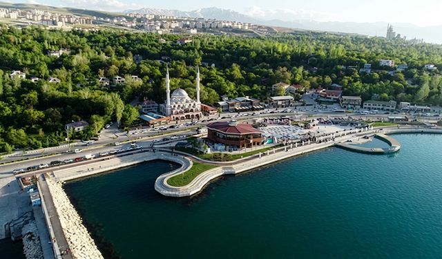 Kentsel Dönüşüm Başkanlığı Van’da arsa satacak