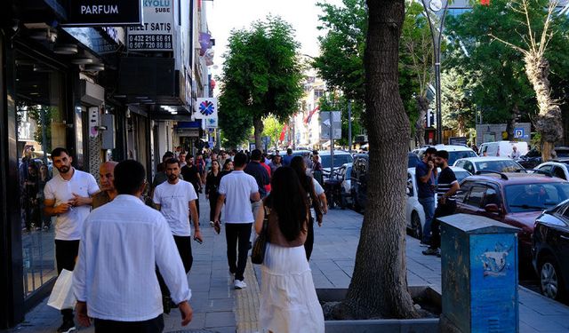 İstihdam yetersizliği Vanlı gençleri göçe zorluyor