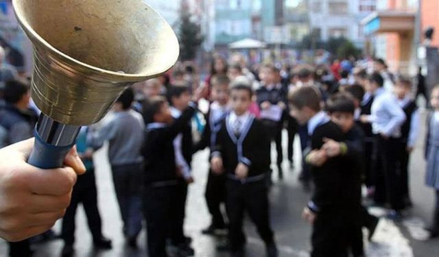 Okul kıyafetlerinde yeni dönem