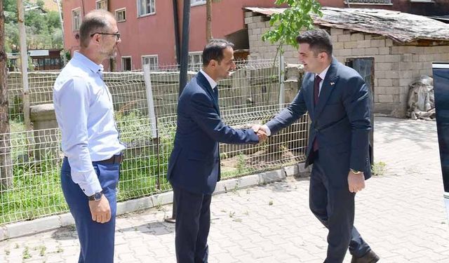 Kaymakam Abdullah Sarı’dan İlçe Millî Eğitim Müdürlüğüne ziyaret