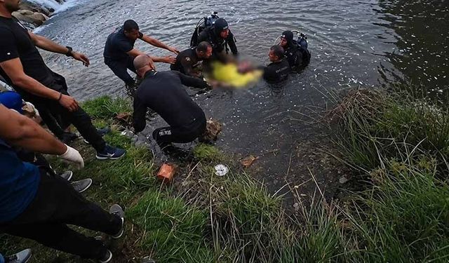 Van’da babası tarafından kurtarılan minik çocuk hayat savaşını kaybetti