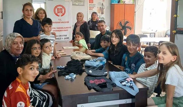 Hakkâri’de minik eller iklim değişikliğine dikkat çekti