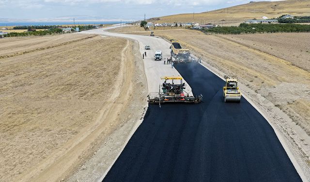 Van Gölü Sahil Yolu Projesi'nde sona doğru