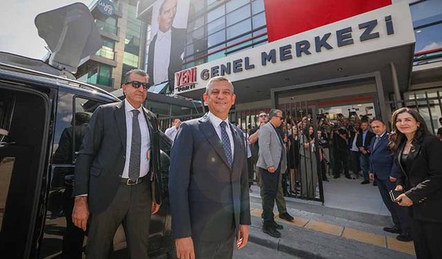 Yeni Parti'nin ismi değişmeyecek