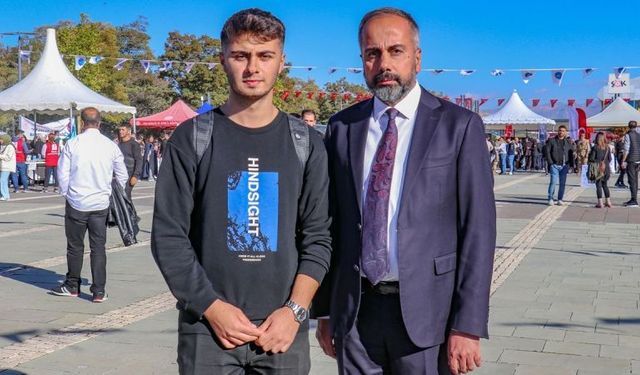 Depremzede Ferhat'ın hedefi hayalini gerçekleştirmek! İlk adımı Van'da attı