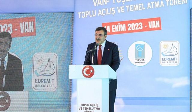 Cumhurbaşkanı Yardımcısı Cevdet Yılmaz Van çevre yolu için tarih verdi