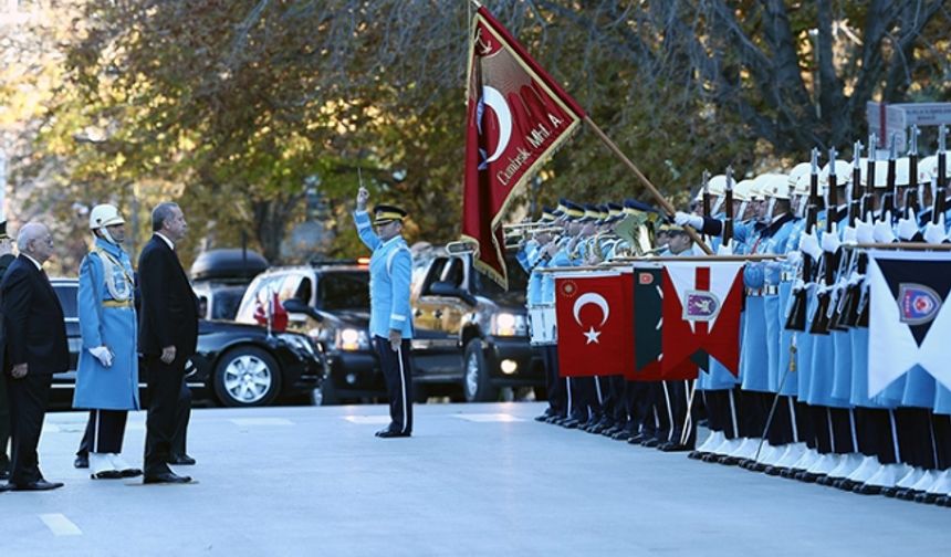 Meclis'te yeni dönem böyle başladı