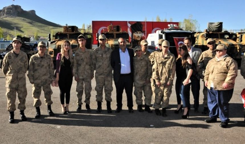 Van'da engellilerin bir günlük askerlik sevinci