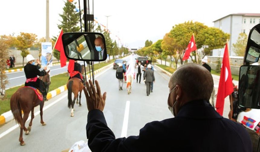 Cumhurbaşkanı Erdoğan'ın Van ziyaretinden çok özel kareler