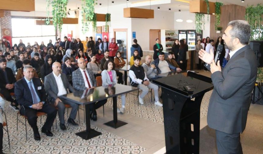 Edremit Belediyesi’nden YKS öğrencilerine müjde! Sınav ücretini belediye karşılayacak