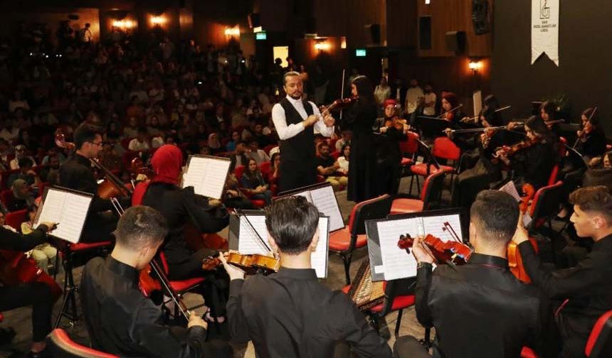 Lise öğrencilerinin performansı hayran bıraktı