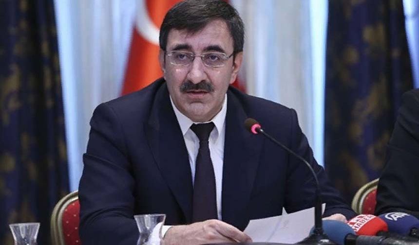 Cevdet Yılmaz'dan asgari ücret açıklaması