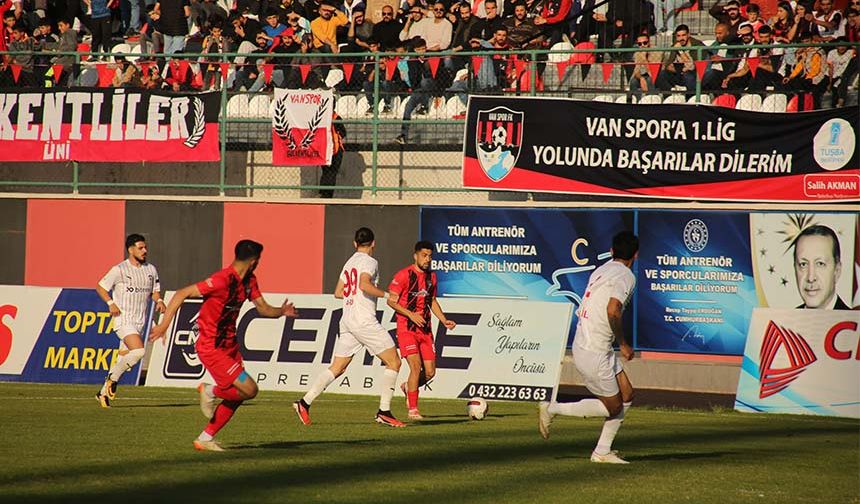 Van Spor - Diyarbekir Spor maç fotoğrafları