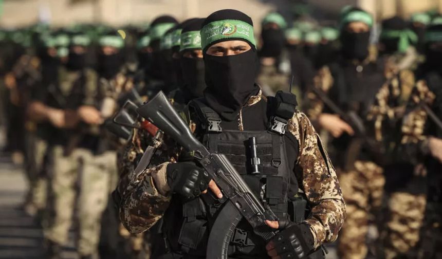 Hamas ve İsrail arasında esir takası başladı