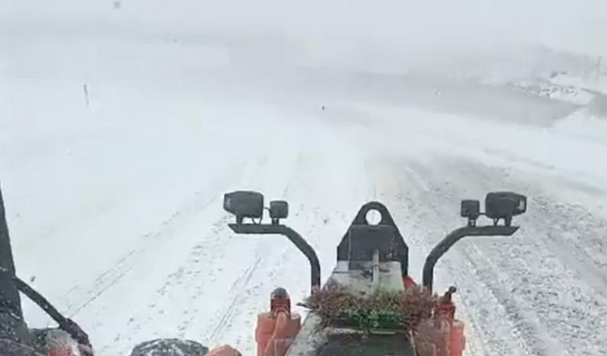 Tendürek Geçidi ulaşıma kapatıldı!