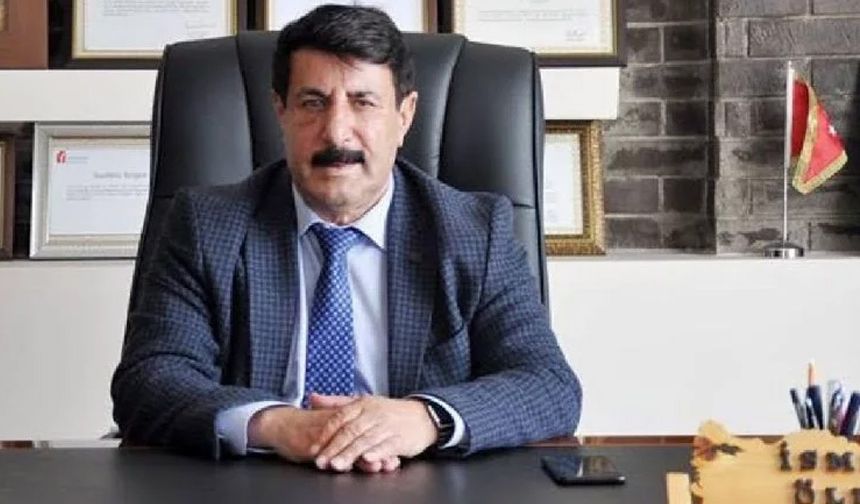 İSMET ÖLMEZ KİMDİR?