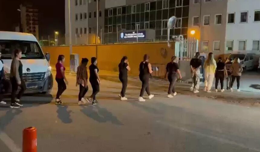 Van merkezli 3 ilde fuhuş operasyonu: 7 tutuklama