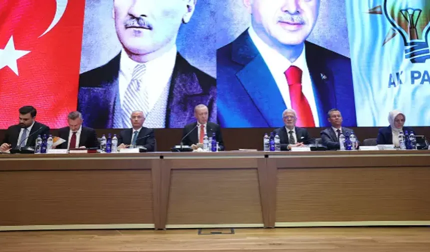 AK Parti’de Büyük Kongre Fırtınası: Kadrolar Sil Baştan Yenileniyor!