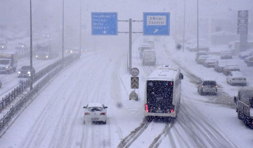 Van'da kar manzaraları