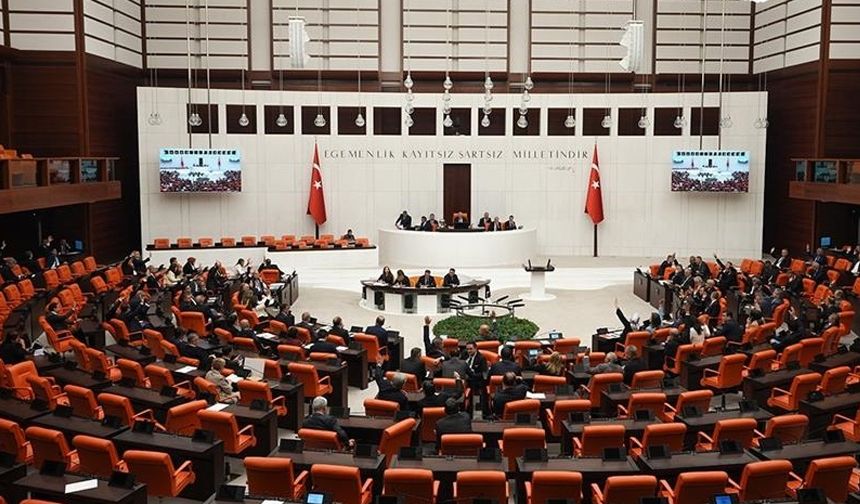 TBMM'de bu hafta 'Devlet Memurları Kanunu' görüşülecek