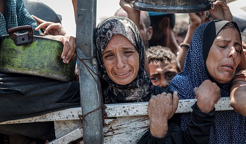 Gazze Şeridi'nde son 24 saatte 1'i çocuk 14 Filistinli açlıktan hayatını kaybetti