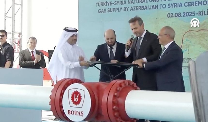 Türkiye'den Suriye'ye ilk doğal gaz akışı başladı