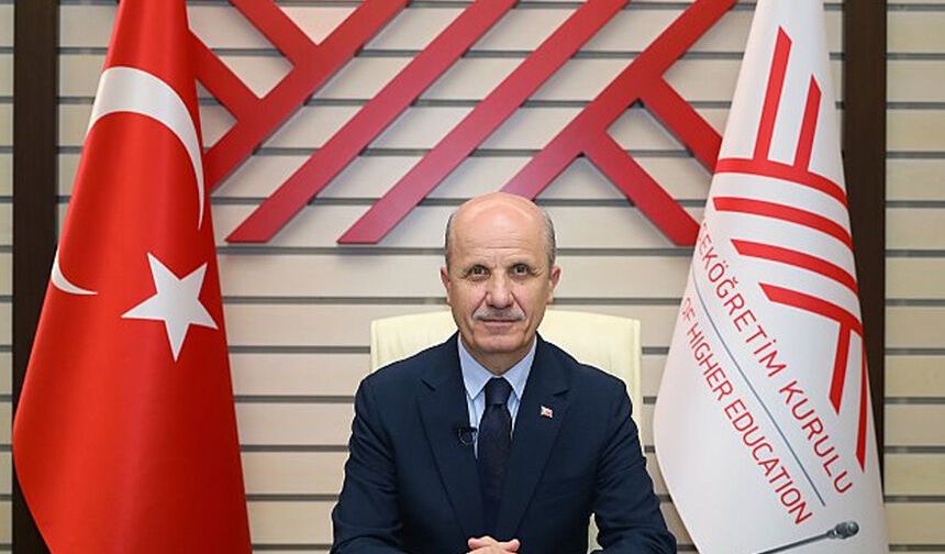 Lisans eğitimi 3 yıla inecek mi? YÖK Başkanı Özvar açıkladı