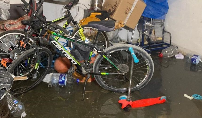 Ankara’da sağanak yağış etkili oldu!