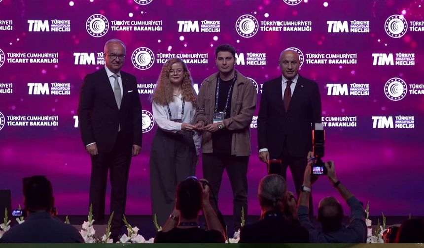 Yapay zeka ile 'İş mülakatı' projesi ödül getirdi