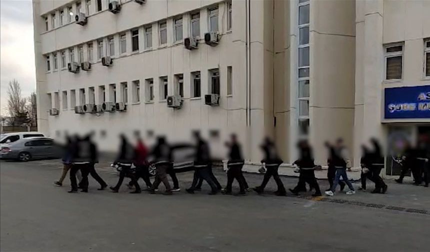 Çeşitli suçlardan aranan 105 kişi yakalandı
