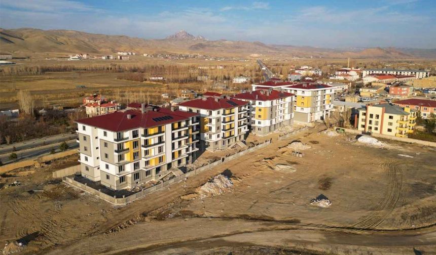 Van’ın Gürpınar ilçesinde 70 daire satışa çıkarılacak