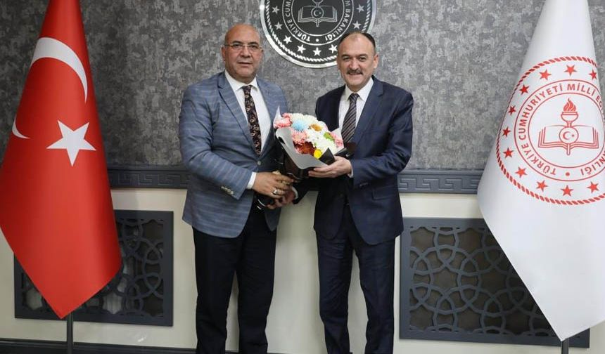 Van İl Millî Eğitim Müdürü Çandıroğlu görevine başladı