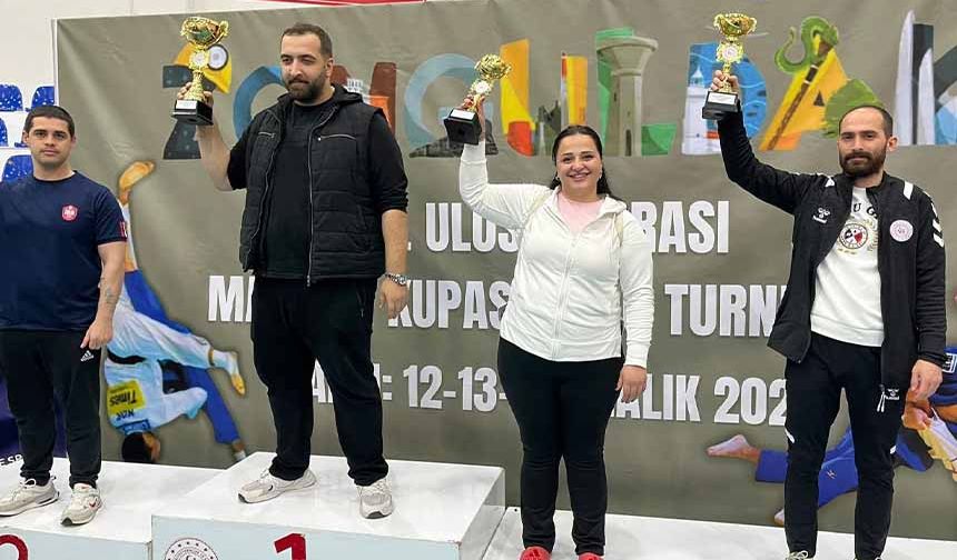 Hakkari Kadın Judo Takımı Türkiye üçüncüsü oldu