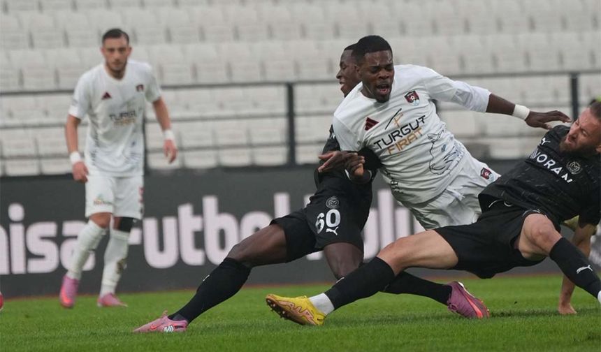 Manisa FK - Van Spor FK maçı fotoğrafları