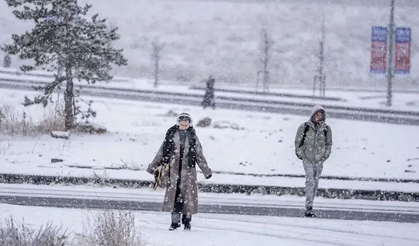 Van için iki uyarı yapıldı! Kuvvetli kar ve rüzgar…