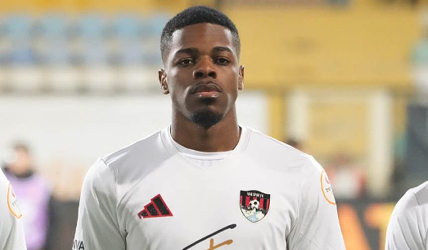 Vanspor Teknik Direktörü Korkmaz'dan Ivan Cedric açıklaması: Kartlar bizim elimizde