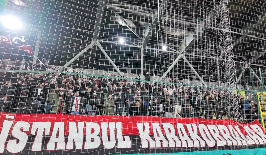Vanspor taraftarları takımını yine yalnız bırakmadı