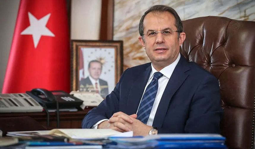 Eski Van Valisi Taşyapan, Hakkari'ye atandı!