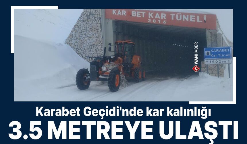 Bahçesaray'da kar kalınlığı 3.5 metreyi aştı