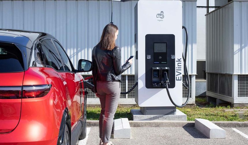 Şarj istasyonu sayısı 16 bin 650'ye ulaştı