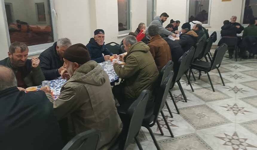 Karadenizliler Van’da geleneksel iftarda buluştu