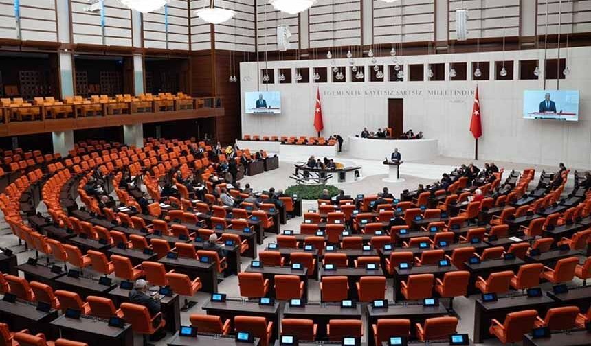 Yeni kanun teklifleri TBMM Plan ve Bütçe Komisyonunda kabul edildi