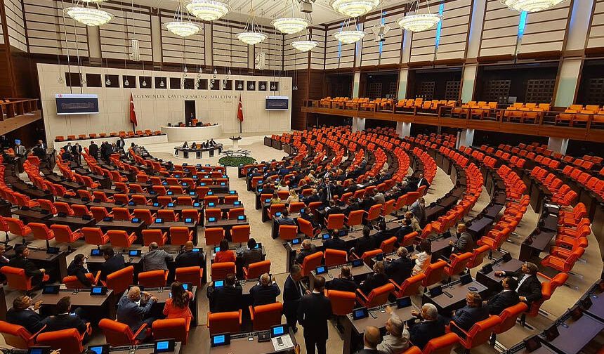 YSK, illerin çıkaracağı milletvekili sayısını belirledi! Van'ın vekil sayısı değişti mi?