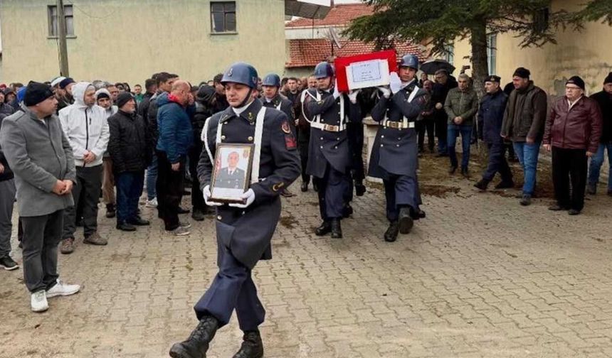 Van'da vefat eden uzman çavuş defnedildi