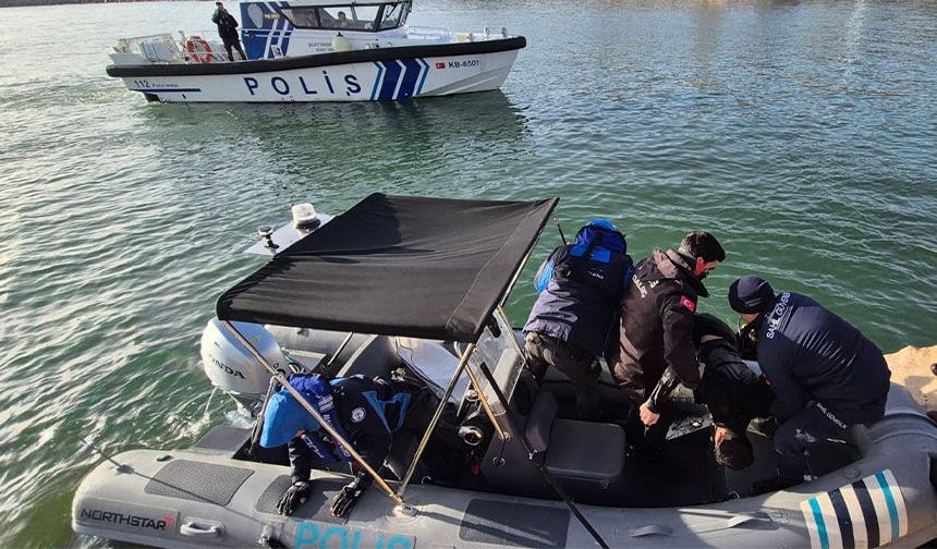 Van Gölü’nde kaybolan Boran Öner’in cansız bedeni bulundu