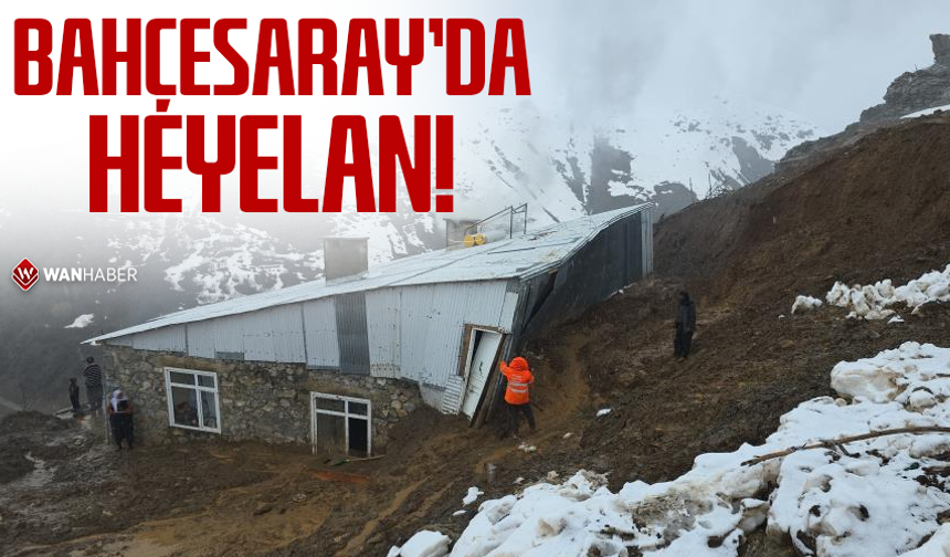 Bahçesaray'da heyelan bir eve zarar verdi
