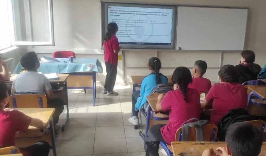 Okullarda müfredata zorunlu bir ders daha ekleniyor