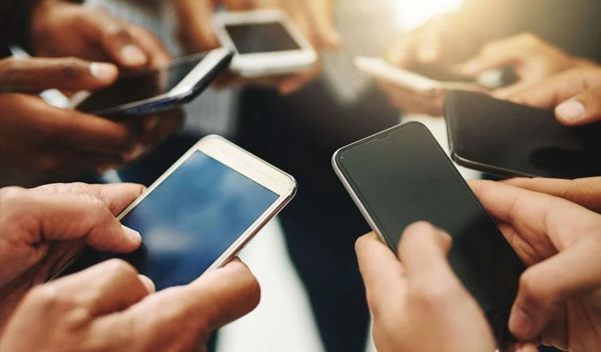 Cep telefonlarında yeni dönem! Değişiklik yürürlüğe girdi
